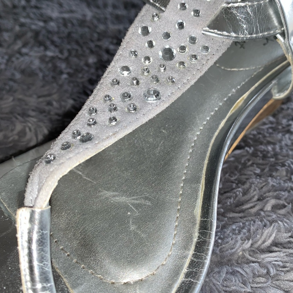 Silver Wedges - Picture 4 of 5